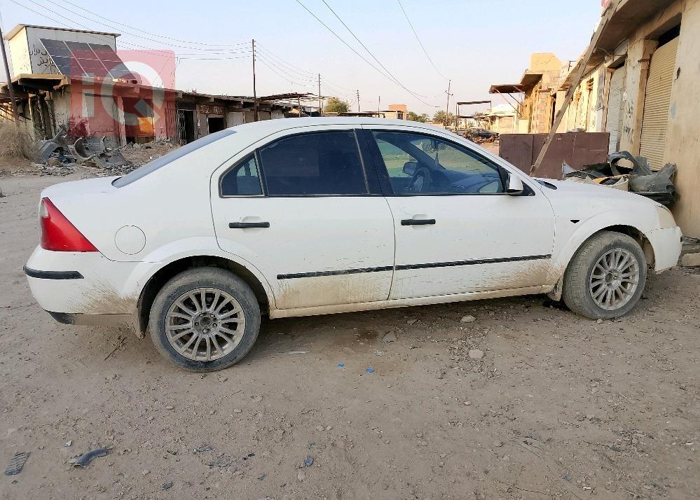 فورد مونديو